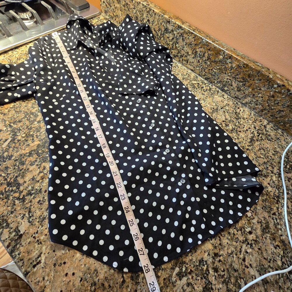 Ann Taylor Black and White Polka Dot Blouse, GUC size Large - Picture 5 of 9